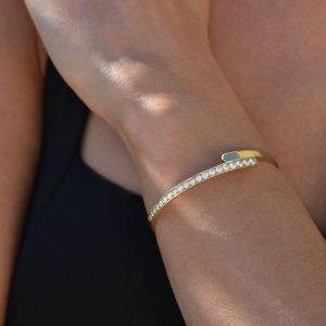 echo iris bracelet white diamonds gold alveare jewelry