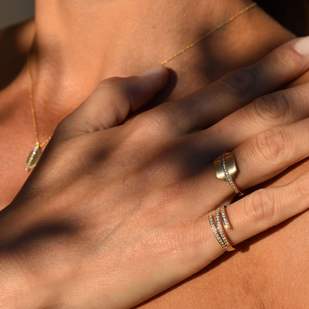 echo ivy ring white diamonds gold