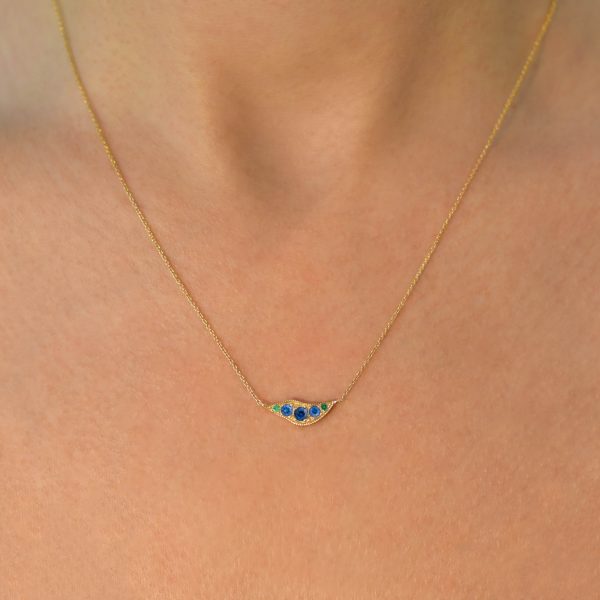Nyx Necklace gold alveare jewlery