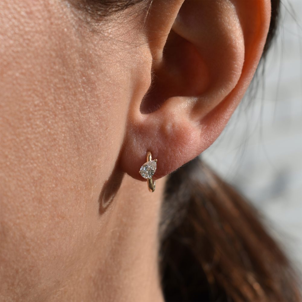 gold hoop earrings white diamond pear shape